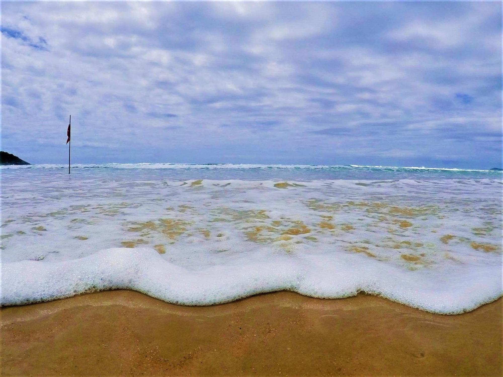 Pousada Hanalie - Praia Do Rosa - Sc Luaran gambar